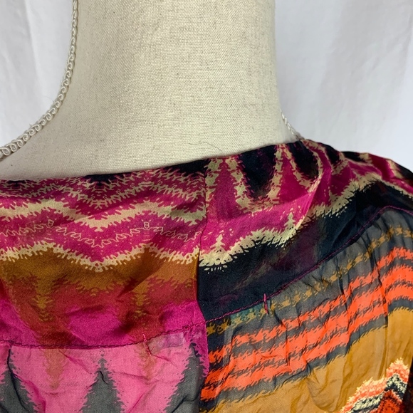 Karlie silk top - Picture 3 of 8